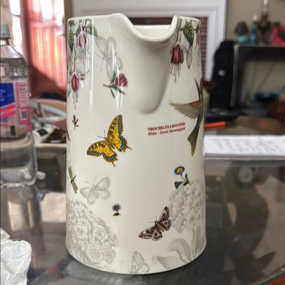 Portmeirion Botanic Hummingbird Pitcher - Picture 2 of 5